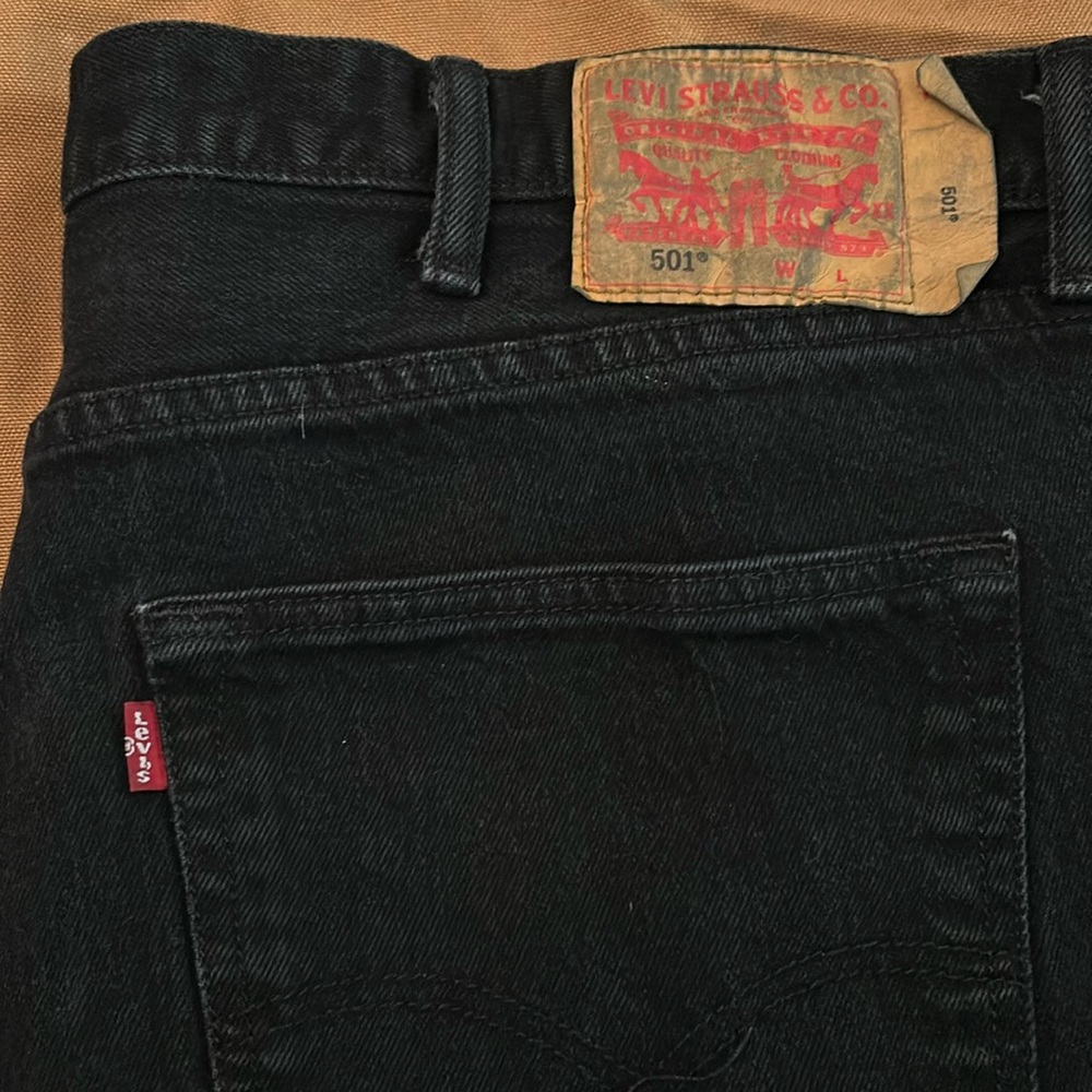 Levi’s 501. Very clean, no tears stains or rips. Item 1127